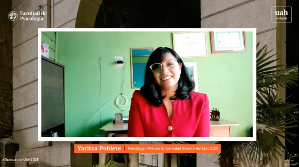 Estudiante Yaritza Poblete, premio Universidad Alberto Hurtado 2021