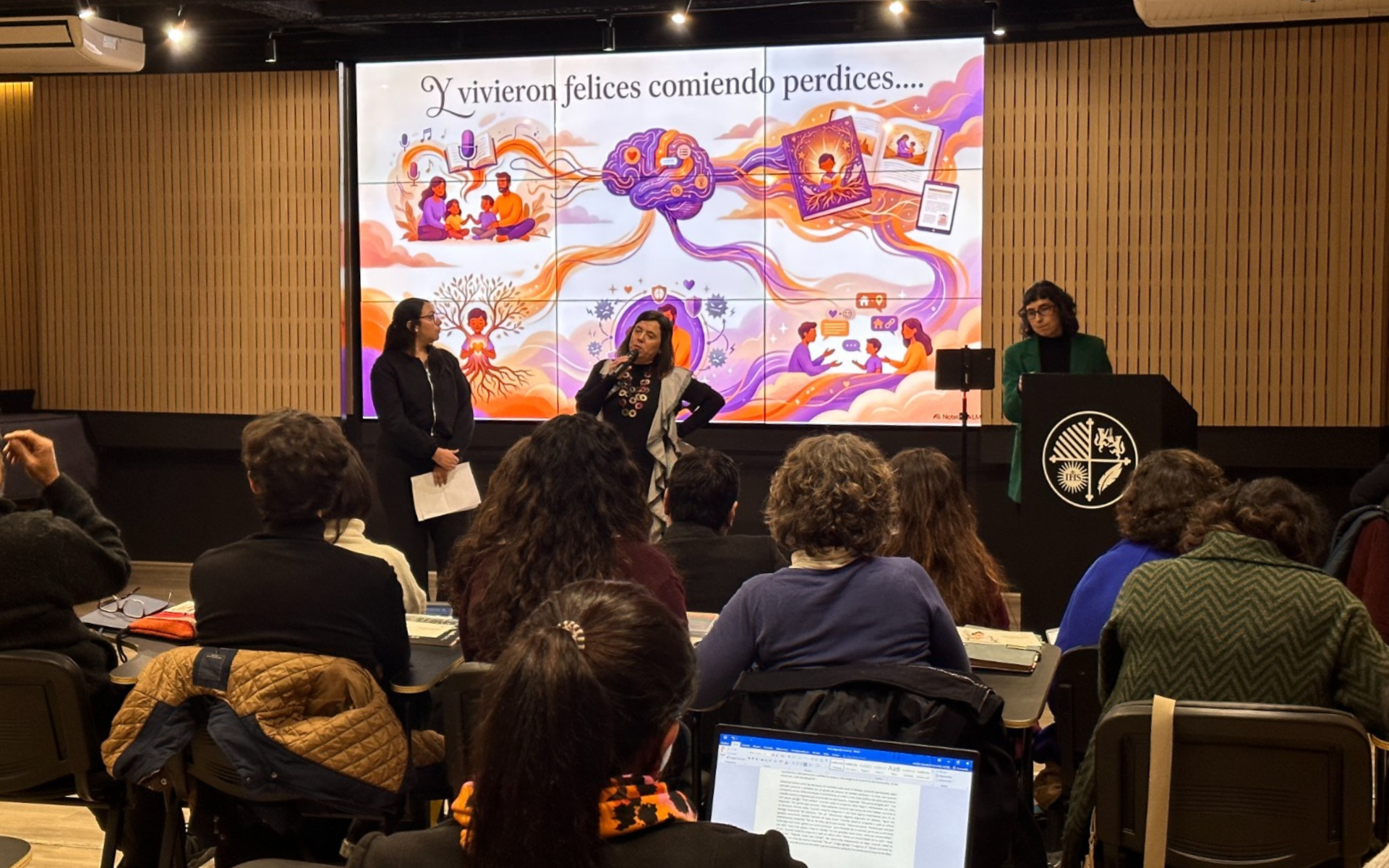 Javiera Navarro, académica de Psicología UAH, se adjudica el FIIA 2026.